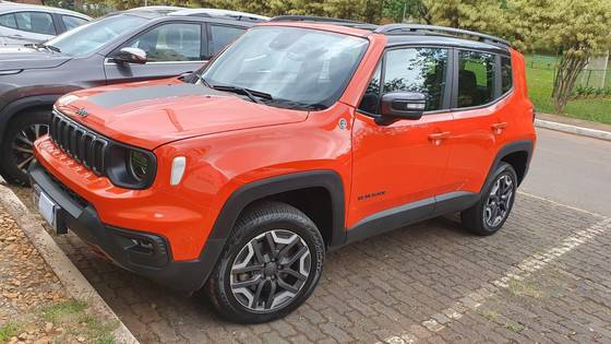 JEEP RENEGADE 1.3 T270 TURBO FLEX TRAILHAWK 4X4 AT9